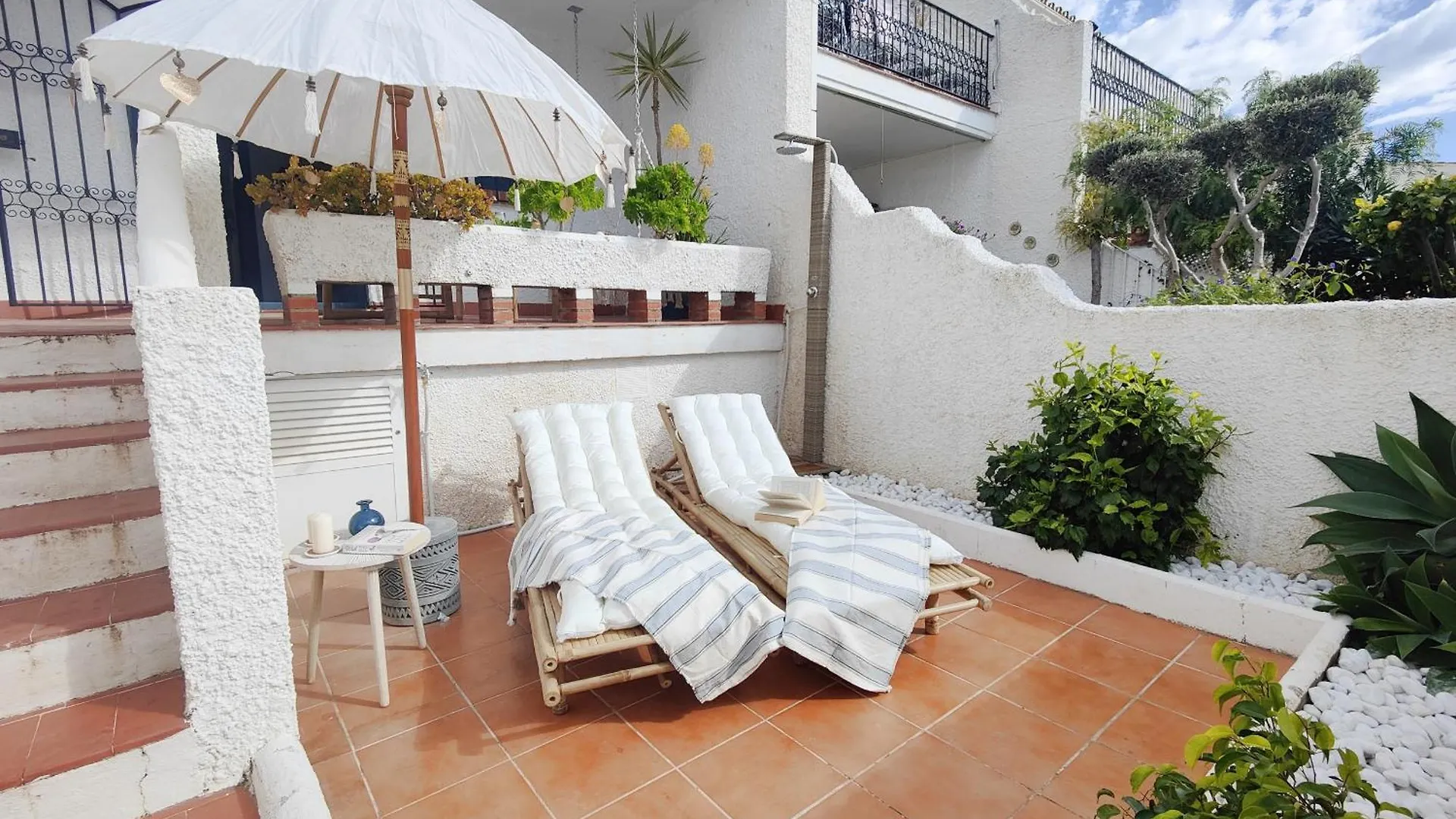 Ap410 Azure House Villa Nerja 0*,  Spain