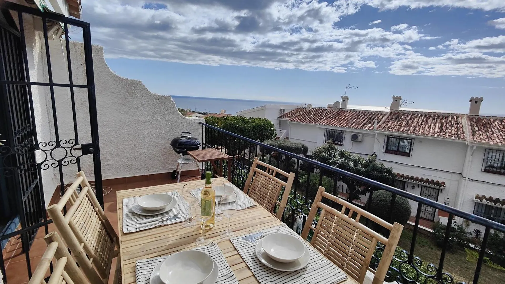 Ap410 Azure House Villa Nerja Holiday home